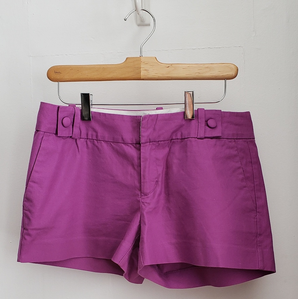 Banana Republic Women's Shorts - Size 6